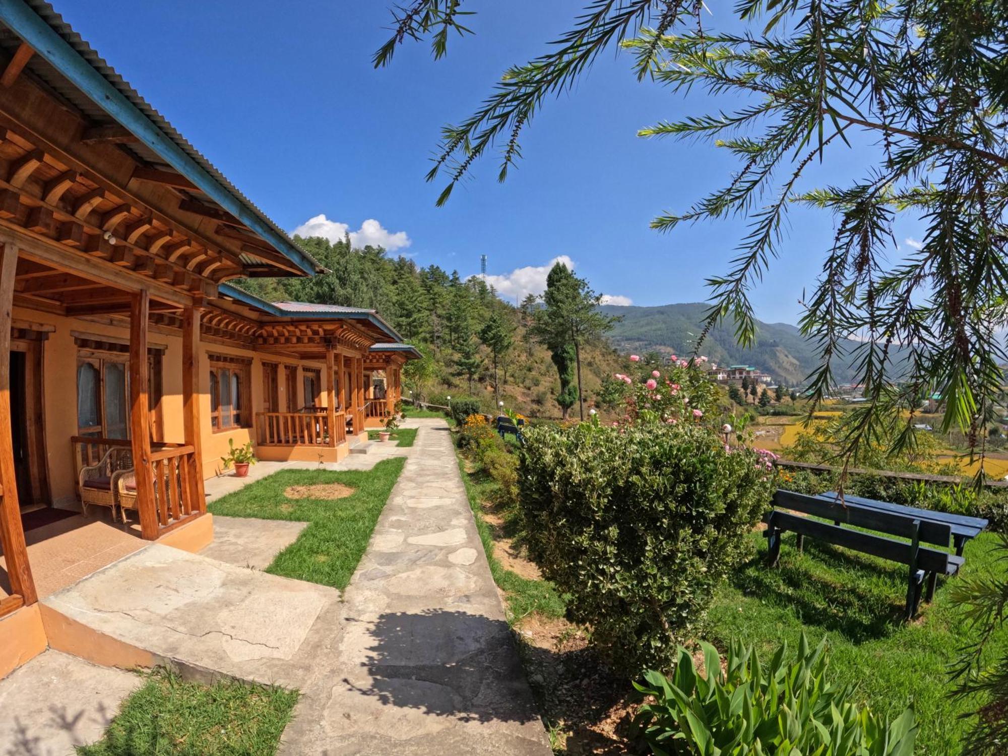 Rema Resort Paro Luaran gambar