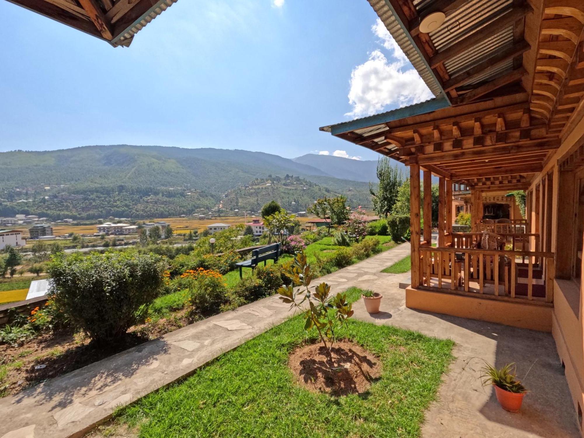 Rema Resort Paro Luaran gambar