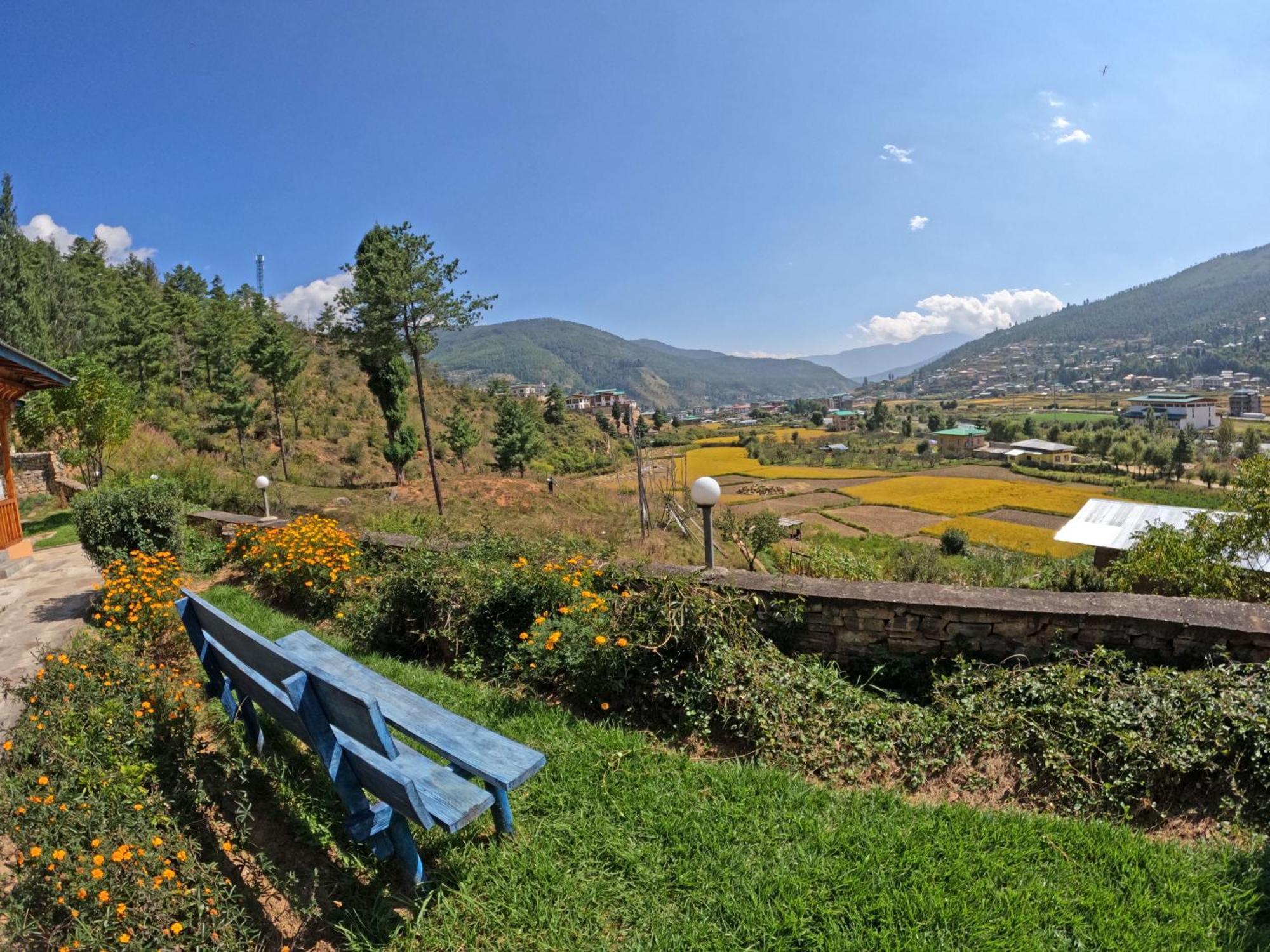 Rema Resort Paro Luaran gambar